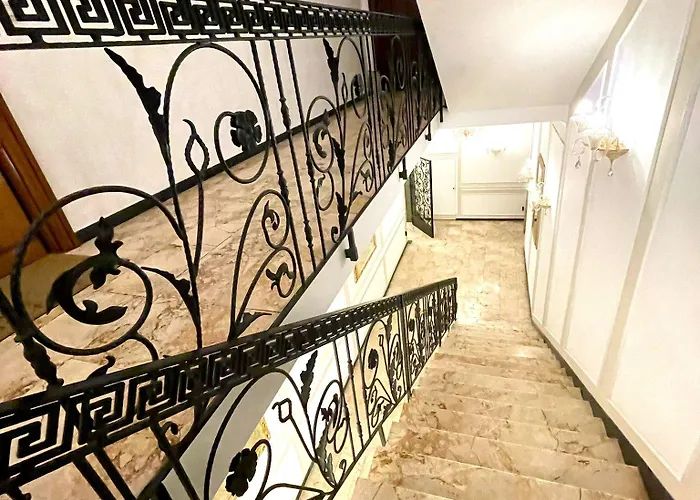 Piazza Di Spagna Prestige 4*